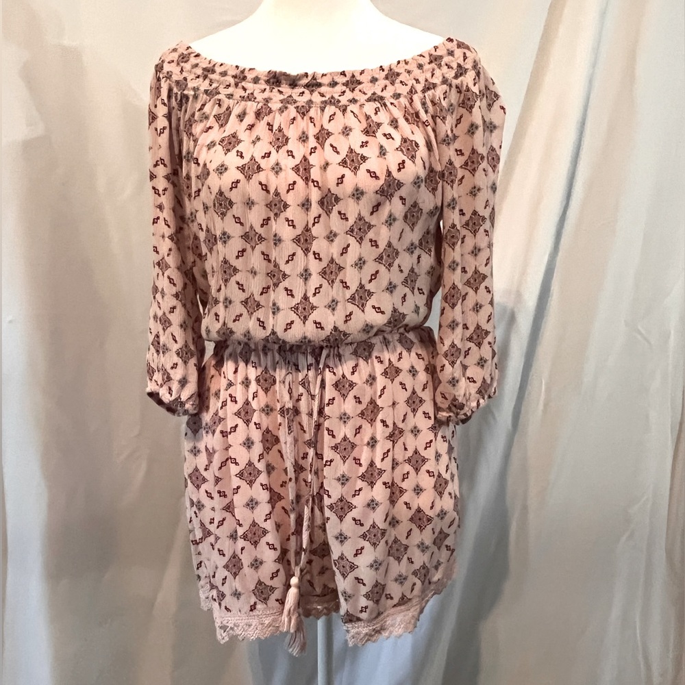 Abercrombie & Fitch pattern jumper shorts romper off the shoulder top